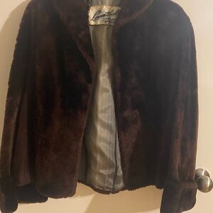 Gorgeous chestnut brown mouton fut coat vintage